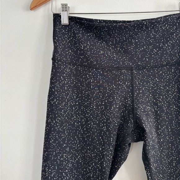 Lululemon Wunder Under High-Rise Tight 25" in Magnetized Jacquard Black White - Picture 3 of 10